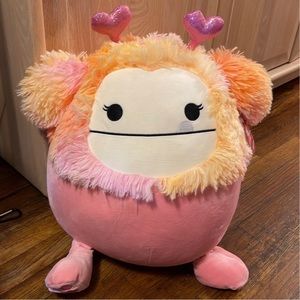 CAPARINNE SQUISHMALLOW VALENTINES DAY EDITION